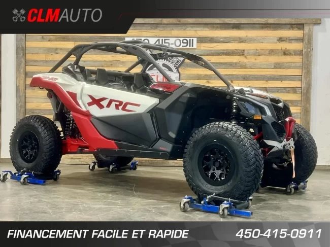 BRP CAN-AM MAVERICK X3 X-RC TURBO RR 200 HP + DPS + 4X4 + 64'' + FOX QS3 + 4351 KM - 2024