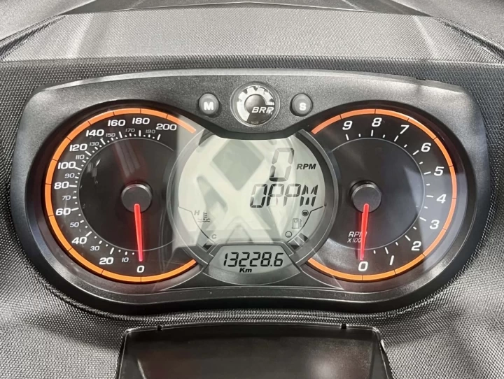 2014 BRP SKI-DOO EXPEDITION L.E 1200 4-TEC EFI + WT-WIDE TRACK 154'' X 20'' + BANC PASSAGER + 13228 KM 