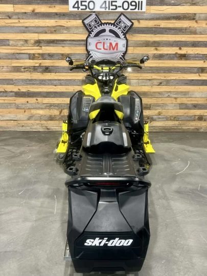 2022 BRP SKI-DOO RENEGADE X-RS 850 E-TEC 137''+ REV GEN4 + COULEUR RARE & CONDITION A1 