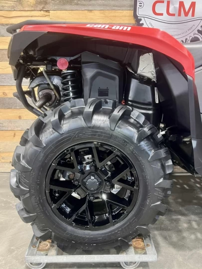 2024 BRP CAN-AM OUTLANDER X-MR 700 EFI + 4X4 + DPS + SEULEMENT 1618 KM + TREUIL X-BULL 4500 LBS 