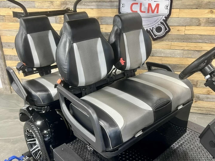 2024 KARO E.V LEGEND CREW + 4 PASSAGERS + BATTERIE LITHIUM + MOTEUR 4000W + 40 KM/H TOP SPEED 