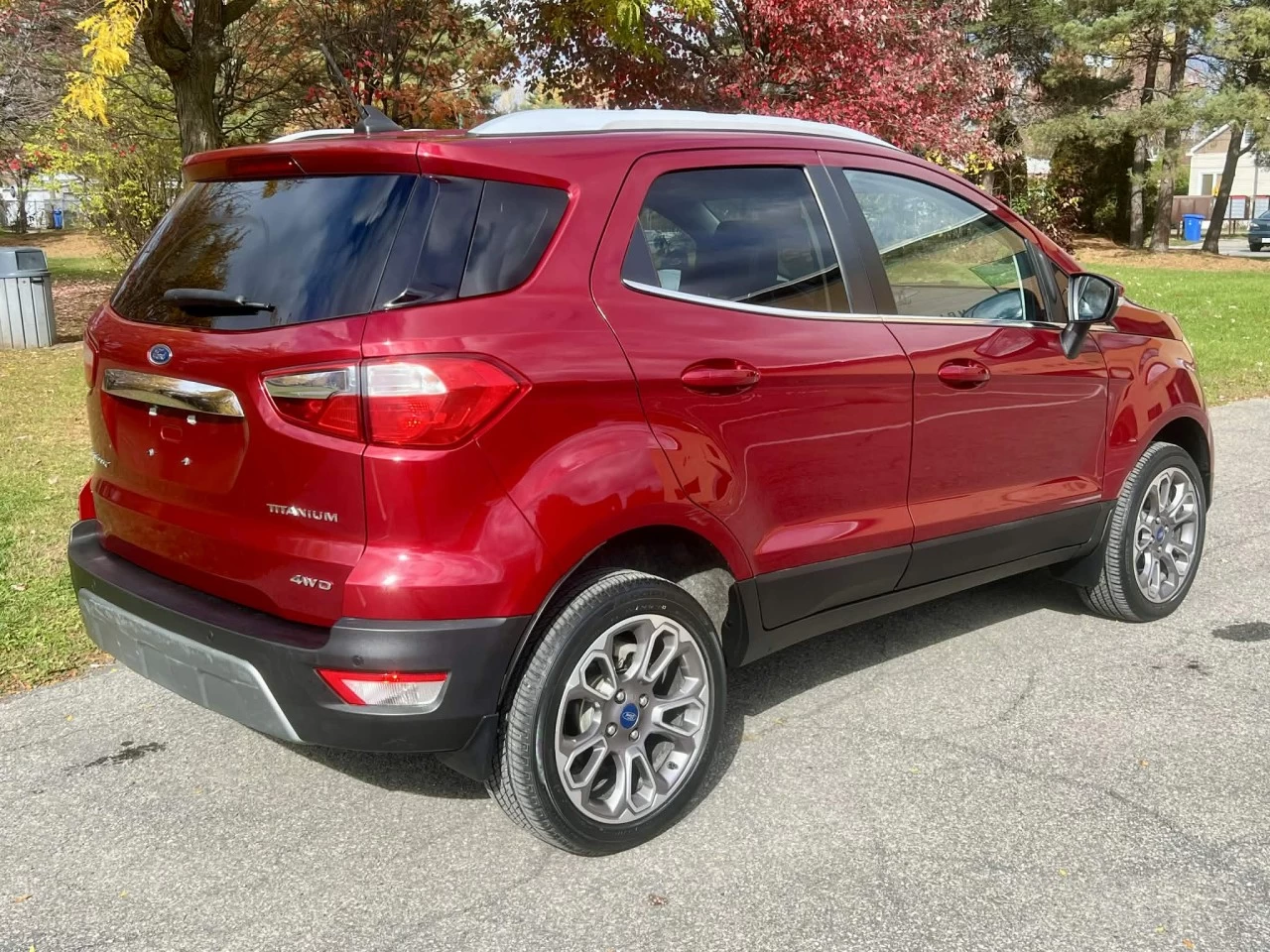 2020 FORD ECOSPORT TITANIUM AWD + 2.0L + TOUTE ÉQUIPÉE + 78096 KM  Main Image