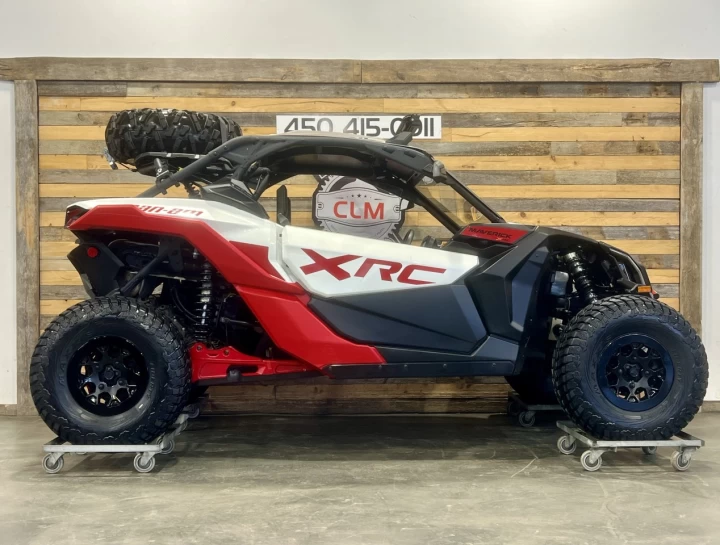 2024 BRP CAN-AM MAVERICK X3 X-RC TURBO ''RR'' 200 H.P + DPS + 4WD + 64'' + FOX + SEULEMENT 3784 KM + RARE & A1 