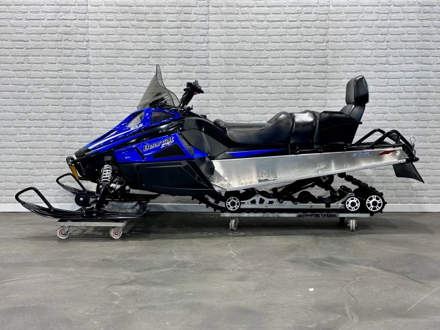 ARCTIC CAT BEARCAT 570 FAN / AIR WT - WIDE TRACK 154 X 20 + BANC PASSAGER + SEULEMENT 1113 KM + RARE & IMPECCABLLE A1  2013
