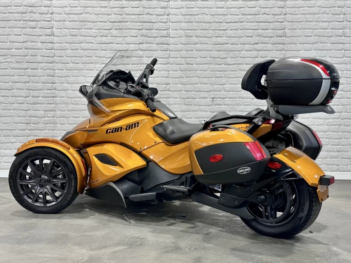 2014 BRP CAN-AM SPYDER ST LIMITED SE-5 (SEMI-AUTOMATIQUE) + ROTAX 998 EFI + 65355 KM + CONDITION A1 