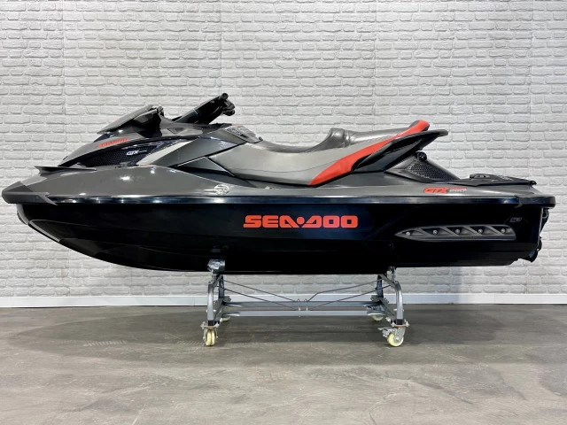 BRP SEA-DOO GTX LIMITED 260 HP I.S = SUSPENSION INTELLIGENTE + IBR + VTS + SEULEMENT 136 HR + 3 PASSAGERS + RARE & A1  2013