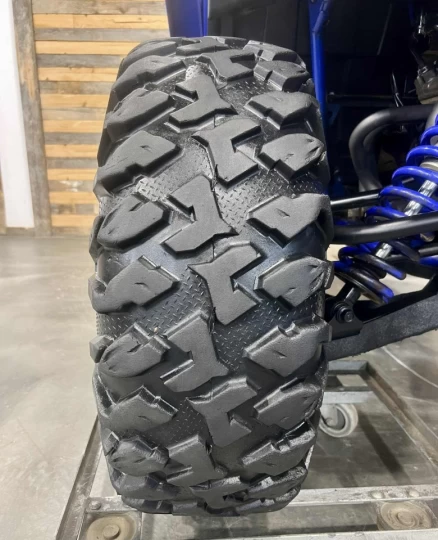 2017 YAMAHA YXZ 1000R EFI SS-SPORT SHIFT + EPS + 4X4 + FOX PODIUM X2 + SEULEMENT 4044 KM 
