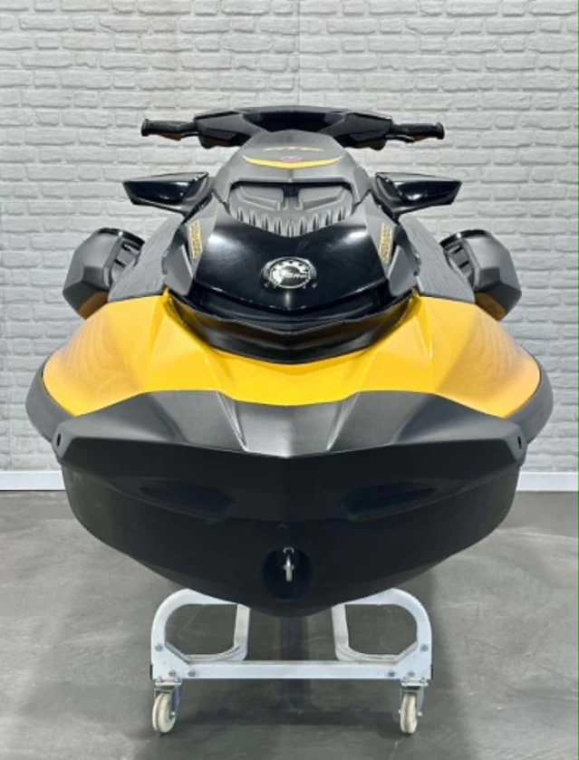 BRP SEA-DOO GTR 230 H.P + IBR + VTS + AUDIO + 3 PASSAGERS + SEULEMENT 65 HR + RARE & A1  2022