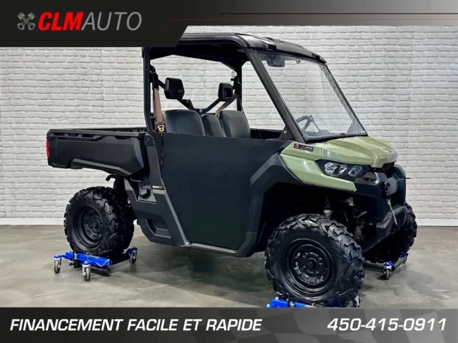 BRP CAN-AM DEFENDER HD-5 EFI + 4WD + DPS + 3 PASSAGERS + SEULEMENT 4697 KM + RARE & PROPRE - 2017
