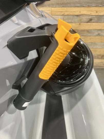 2025 BRP SEA-DOO FISH PRO 170 HP EDITION TROPHY + IBR + VTS + IDF + GPS + AUDIO + TECH PKG + COOLER + 4 HR + COULEUR & MODELE RARE + A1 