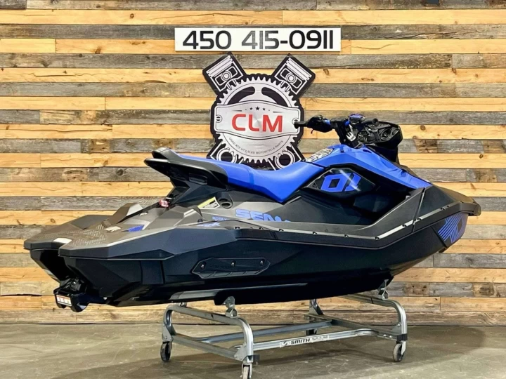 2023 BRP SEA-DOO SPARK TRIXX 3UP + IBR + VTS + AUDIO + SEULEMENT 10 HR 