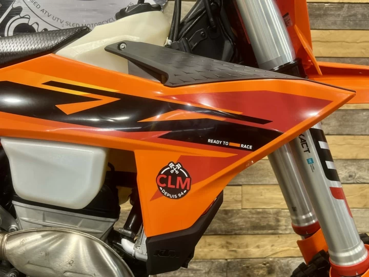 2025 KTM 250 XC-F EFI + 4 TEMPS + 68 HR + ENDURO-MX-MOTOCROSS + RARE & CONDITION A1 