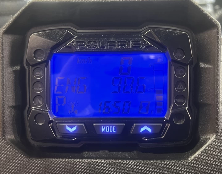 2025 POLARIS RANGER 1000 EDITION PREMIUM + 4X4 + EPS + SEULEMENT 1721 KM + GARANTIE FEVRIER 2027 + RARE & A1 