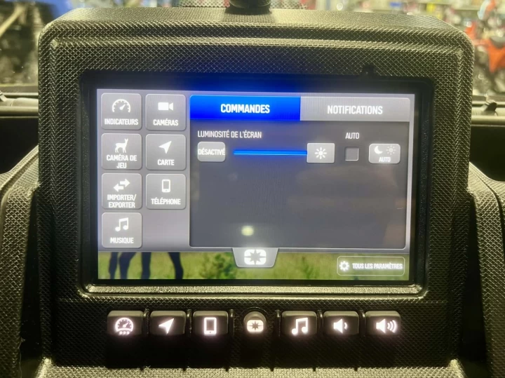 2023 POLARIS RANGER XP 1000 NORTH STAR EDITION ULTIMATE + RIDE COMMAND + AIR CLIMATISÉ + CHAUFFAGE + CABINE FERMER + TOUTE ÉQUIPÉE 