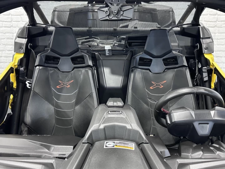 2017 BRP CAN-AM MAVERICK X3 X-DS TURBO 'R' 154 H.P + DPS + 4WD + FOX + 64'' + RARE & CONDITION A1 