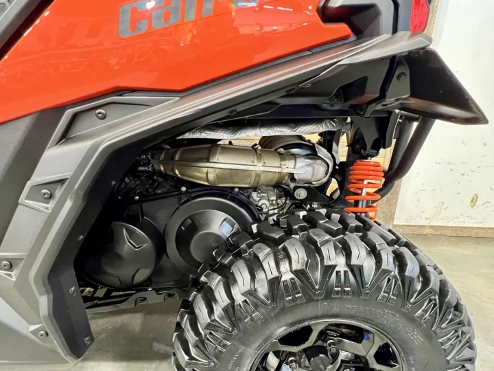 2018 BRP CAN-AM MAVERICK TRAIL 1000 EFI + DPS + 4X4 + SEULEMENT 5271 KM + BEAUCOUP D'ÉQUIPEMENTS $$$ 