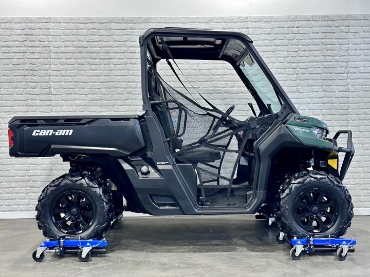2023 BRP CAN-AM DEFENDER HD-7 EFI + 4WD + DPS + SEULEMENT 2964 KM + RARE & A1 