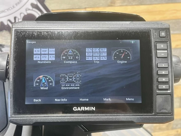 2025 BRP SEA-DOO FISH PRO 170 HP EDITION TROPHY + IBR + VTS + IDF + GPS + AUDIO + TECH PKG + COOLER + 4 HR + COULEUR & MODELE RARE + A1 