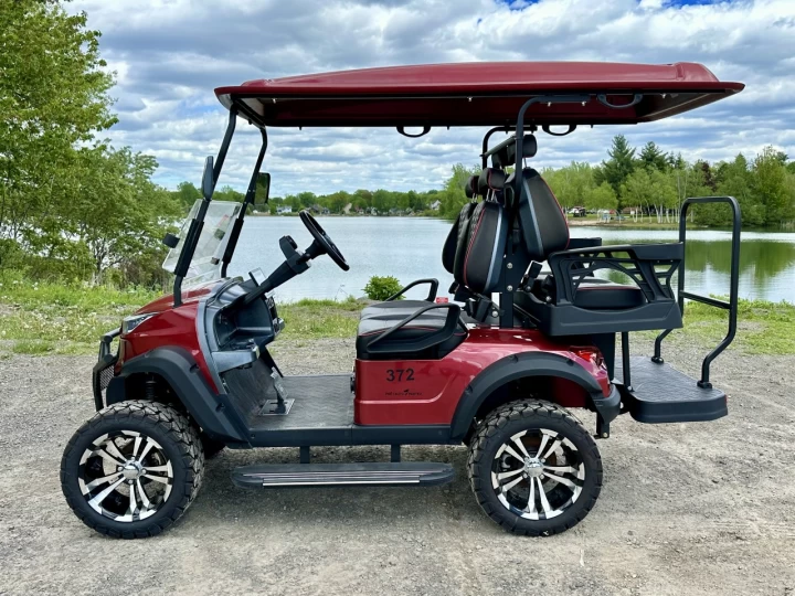 2024 MATRYX F4 - V.E CART DE GOLF ELECTRIQUE LUXUEUX A 4 PASSAGERS + TOUTE ÉQUIPÉE + RARE & A1 