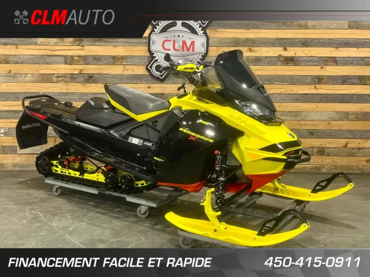 2022 BRP SKI-DOO RENEGADE X-RS 850 E-TEC 137'' + REV GEN4 + MODELE & COULEUR RARE + A1 