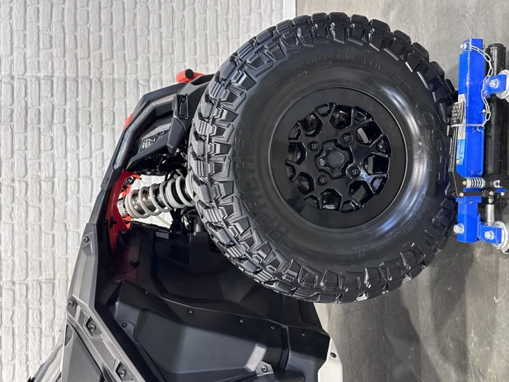 2021 BRP CAN-AM MAVERICK X3 X-RC TURBO + 4WD + DPS + FOX + AUDIO + 64'' + SEULEMENT 3576 KM 