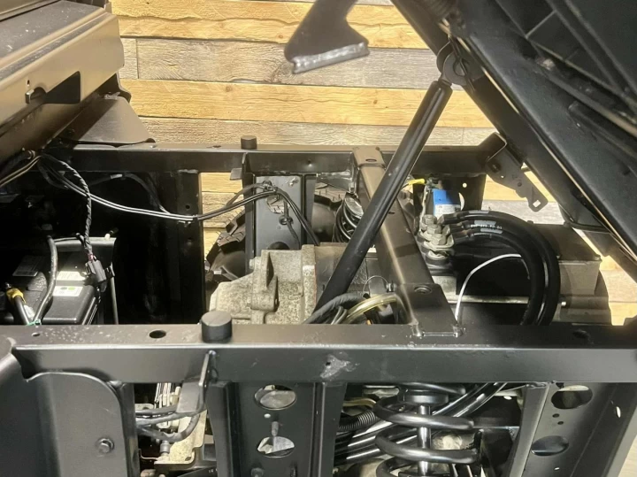 2017 POLARIS RANGER EV - VEHICULE ELECTRIQUE + 4X4 + 2 PASSAGERS + 4 PNEUS NEUFS 