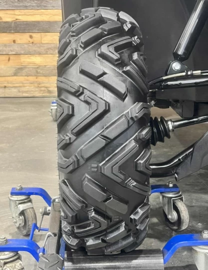 2023 CF MOTO U-FORCE 600 EFI + 4X4 + EPS + SEULEMENT 337 KM + BEAUCOUP D'ÉQUIPEMENTS $$$ + GARANTIE 