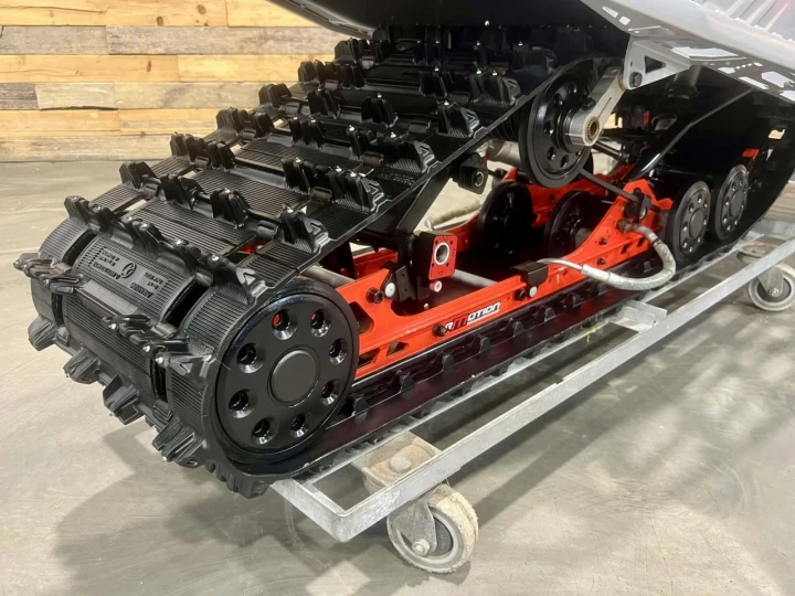 2019 BRP SKI-DOO RENEGADE X 850 E-TEC EFI 137'' + REV GEN4 + 15609 KM + COULEUR RARE & A1 