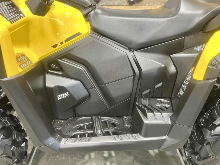 2024 BRP CAN-AM OUTLANDER MAX XT 700 EFI + DPS + 4X4 + SEULEMENT 348 KM + CONDITION A1 