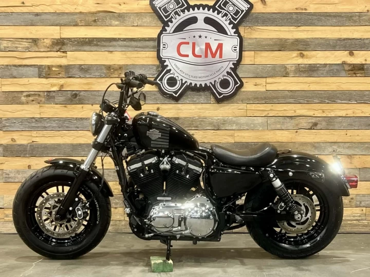 2018 HARLEY-DAVIDSON SPORTSTER 1200 EFI EDITION SPECIALE FORTY EIGHT / 48 + SEULEMENT 16221 KM + MODELE RARE 