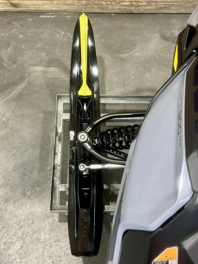 2026 BRP SKI-DOO RENEGADE ADRENALINE 900 ACE ITC 137'' + NEUF 0 KM + GARANTIE 4 ANS B.E.S.T INCLUSES + REV GEN5 