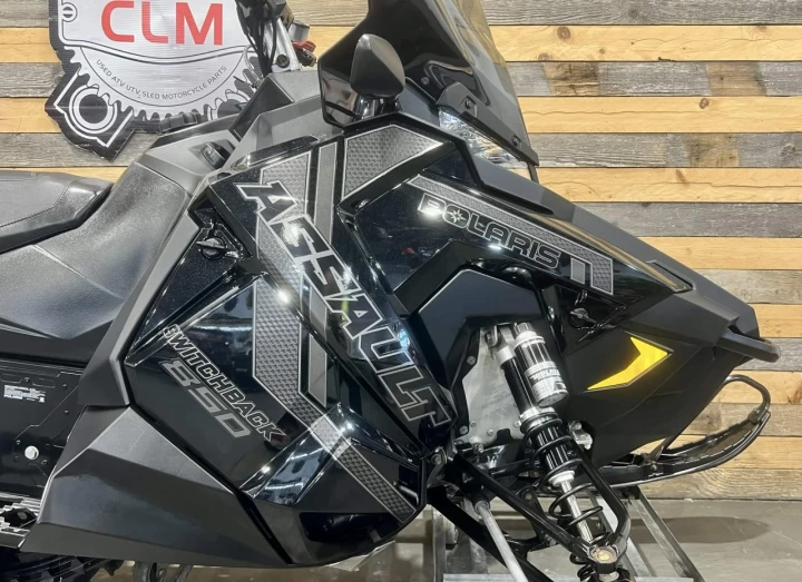 2021 POLARIS SWITCHBACK ASSAULT 850 AXYS 144'' + 4933 KM SEULEMENT + GPS + BANC PASSAGER 