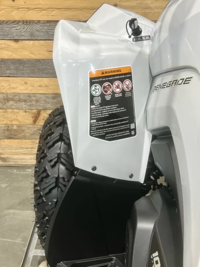 2024 BRP CAN-AM RENEGADE X-XC 1000R EFI + 4WD + DPS + FOX + SEULEMENT 1686 KM + RARE & A1 