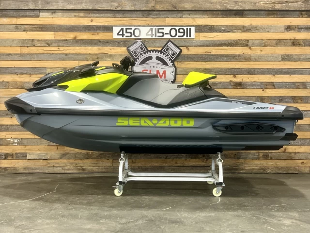 BRP SEA-DOO RXP-X 325 H.P + IBR + VTS + SEULEMENT 04 HR + RARE & IMPECCABLE A1  2026