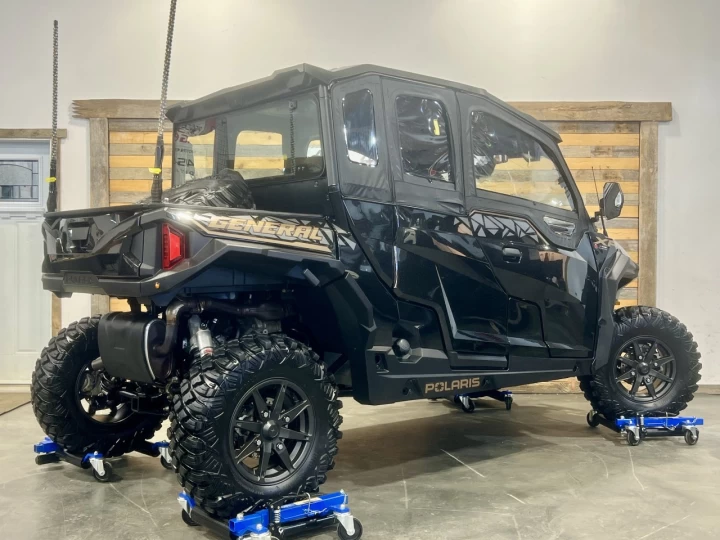 2023 POLARIS GENERAL 4 XP 1000 DLX-DELUXE EDITION + 4X4 + EPS + RIDE COMMAND GPS - AUDIO + 4 PASSAGERS + GARANTIE SEPT 2028 