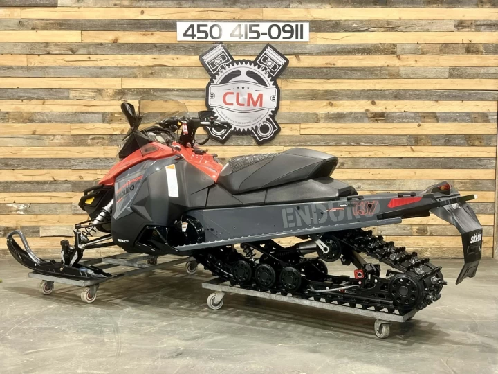2018 BRP SKI-DOO RENEGADE ENDURO 600 E-TEC 137'' + SUSPENSION A AIR + ROLLERSKI + CONDITION IMPECCABLE A1 