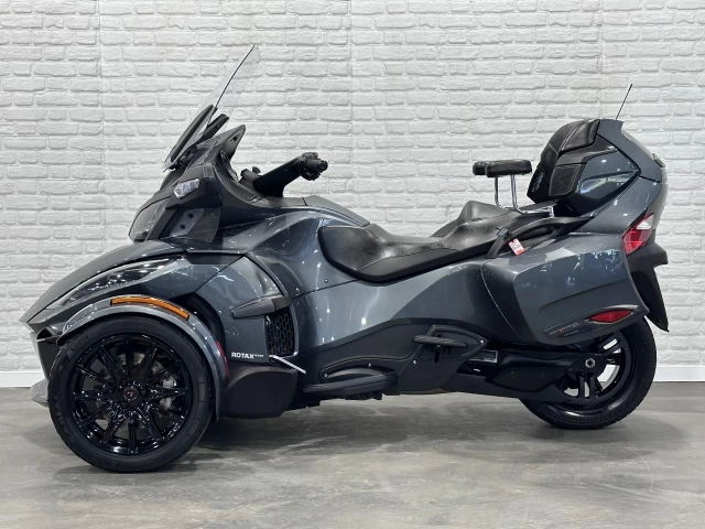 BRP CAN-AM SPYDER RT LIMITED EDITION DARK SE-6 (SEMI-AUTOMATIQUE) ROTAX 1330 cc ACE EFI + 56197 KM + RARE & A1  2018