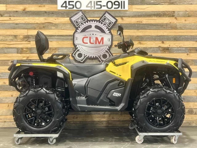 BRP CAN-AM OUTLANDER MAX XT 700 EFI + DPS + 4X4 + SEULEMENT 348 KM + CONDITION A1  2024