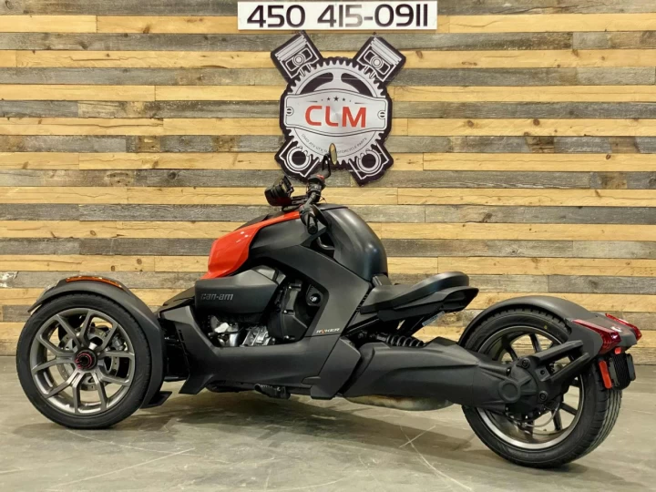 2024 BRP CAN-AM RYKER 900 ACE EFI AVEC GARANTIE B.E.S.T MARS 2027 