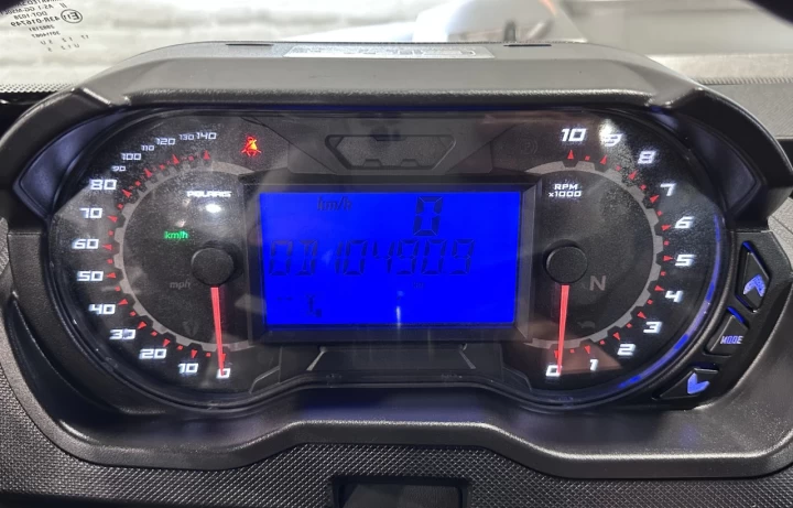 2018 POLARIS RANGER XP 1000 EFI + 4WD + EPS + CABINE + CHAUFRETTE + AUDIO + MAGS +++ RARE & A1 