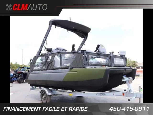 BRP SEA-DOO SWITCH 18' EDITION FISH 170 H.P + IBR + IDF + AUDIO + GPS + TOIT BIMINI + REMORQUE + SEULEMENT 4 HR  2025