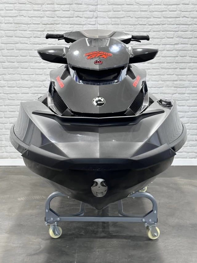 BRP SEA-DOO GTX LIMITED 260 HP I.S = SUSPENSION INTELLIGENTE + IBR + VTS + SEULEMENT 136 HR + 3 PASSAGERS + RARE & A1  2013
