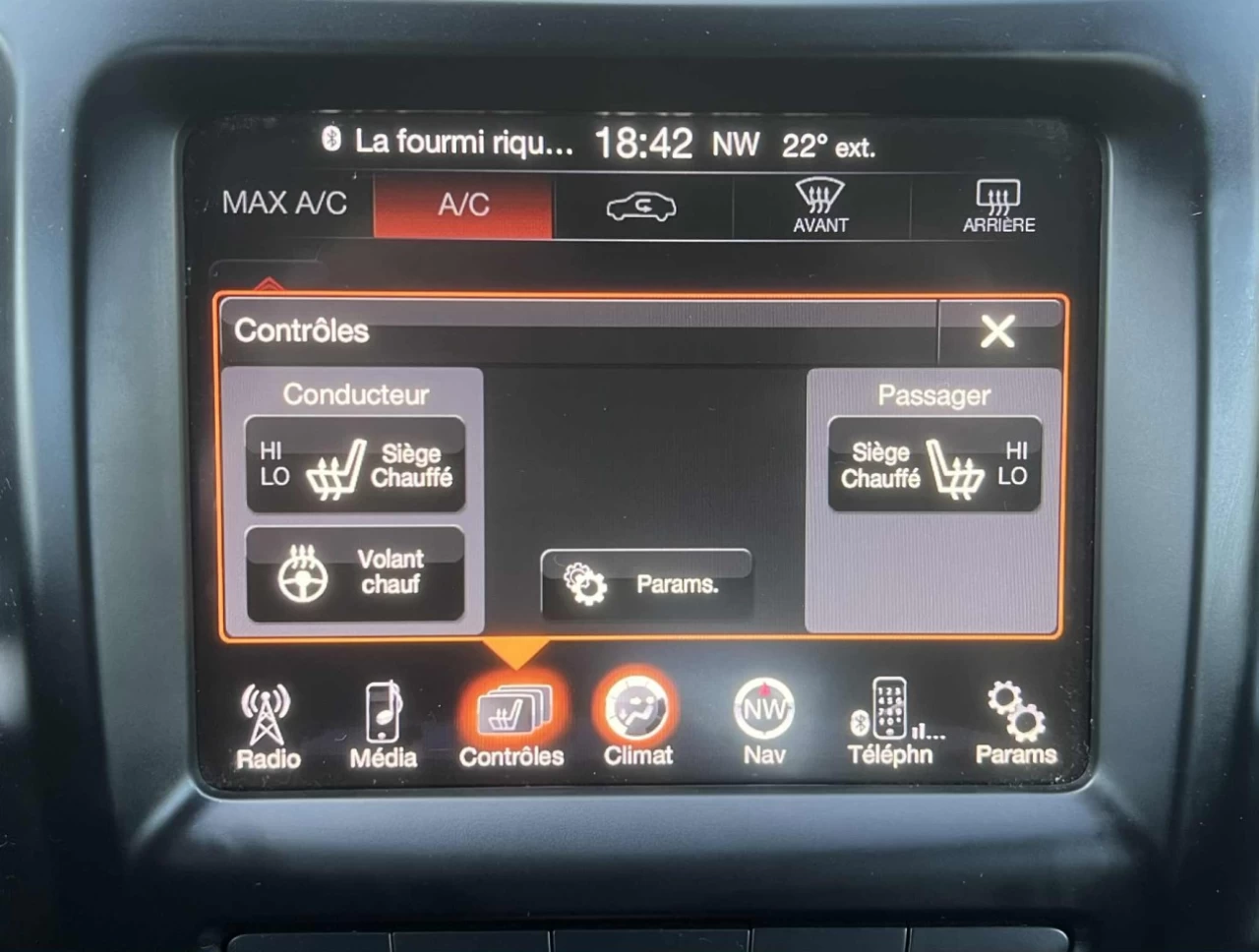 2014 JEEP CHEROKEE EDITION NORTH + V6 + 4X4 + 5 PASSAGERS + 196750 KM + PAS DE ROUILLE A1  Image principale