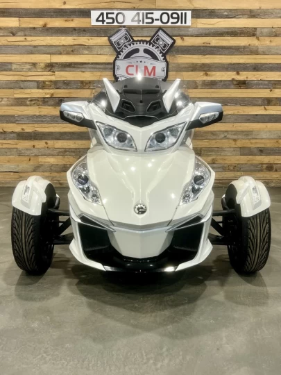 2017 BRP CAN-AM SPYDER RT-S SE-6 (SEMI-AUTOMATIQUE) ROTAX 1330 cc EFI + SEULEMENT 25499 KM + RARE & A1 