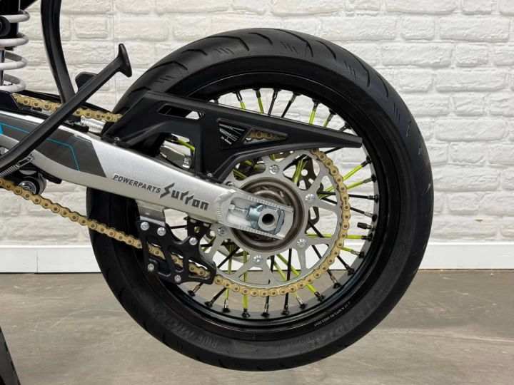 2023 SURRON STORM BEE 100% ELECTRIQUE + SEULEMENT 92 KM + RARE & A1 