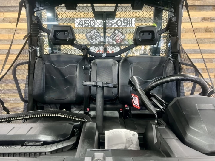 2018 BRP CAN-AM DEFENDER XT HD-10 + 4WD + DPS + BEAUCOUP D'ÉQUIPEMENTS $$$ + RARE & A1 