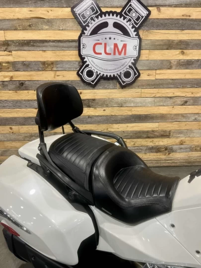 2016 BRP CAN-AM SPYDER F3 LIMITED SE-6 (SEMI-AUTOMATIQUE) + ROTAX 1330 cc EFI + SEULEMENT 34305 KM + ENSEMBLE CHROME 