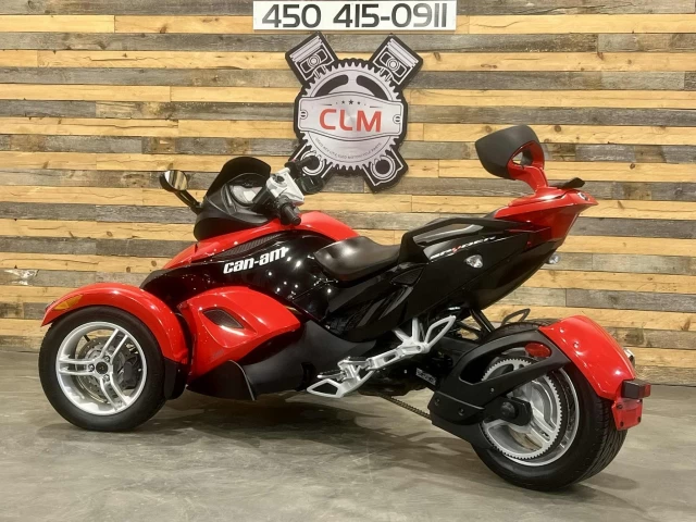 BRP CAN-AM SPYDER ROADSTER SE-5 (SEMI-AUTOMATIQUE) + DOSSIER PASSAGER + 86105 KM  2009