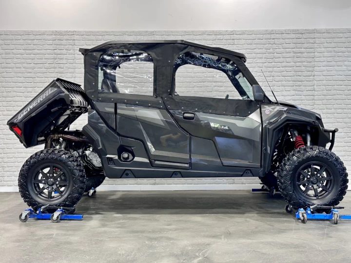 2021 POLARIS GENERAL 4 CREW XP 1000 EDITION DELUXE + RIDE COMMAND RADIO - GPS + CABINE FERMÉ + 3286 KM SEULEMENT 