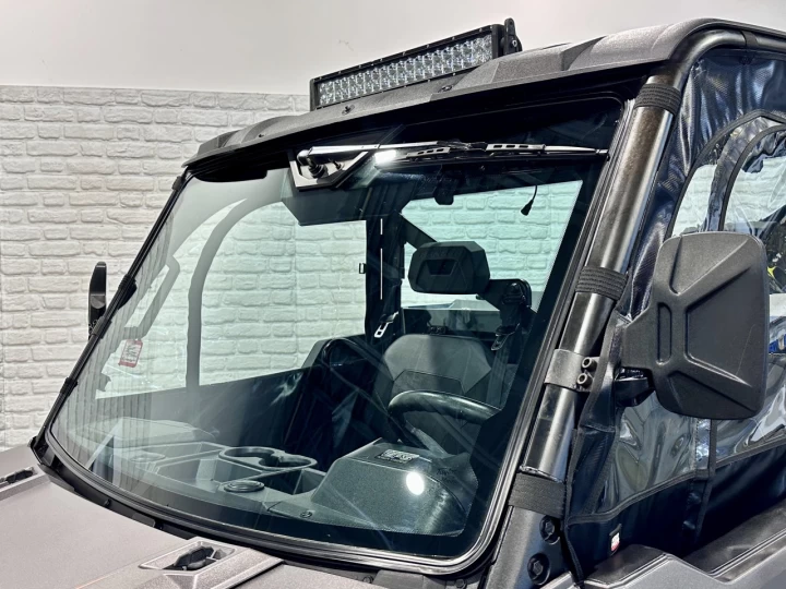 2018 POLARIS RANGER XP 1000 EFI + 4WD + EPS + CABINE + CHAUFRETTE + AUDIO + MAGS +++ RARE & A1 